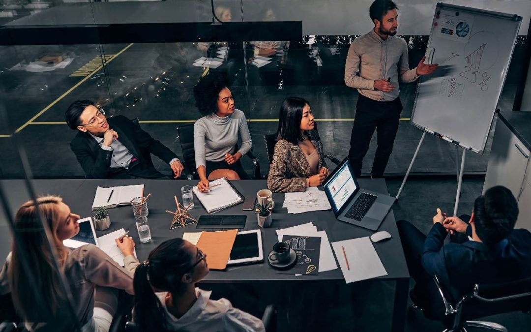 Le vocabulaire anglais utile en réunion de travail ou rendez-vous d&rsquo;affaires